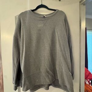 Universal Thread Gray Crewneck Tee